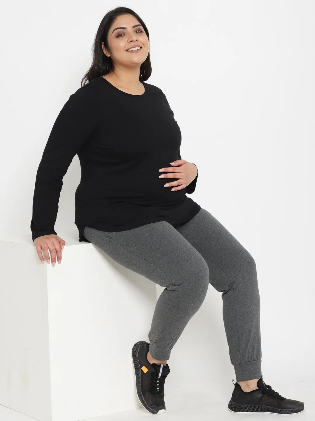 2pc. Plus-size Maternity Jogger + Tee Set