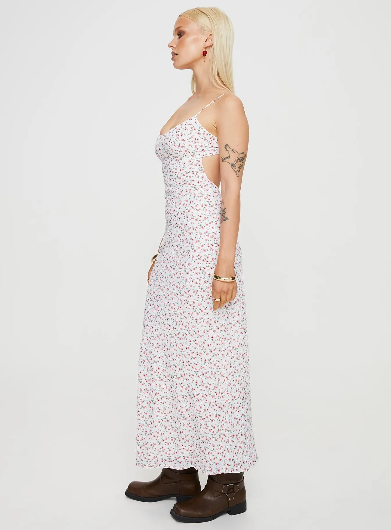 Long Night White Red Floral Maxi Dress