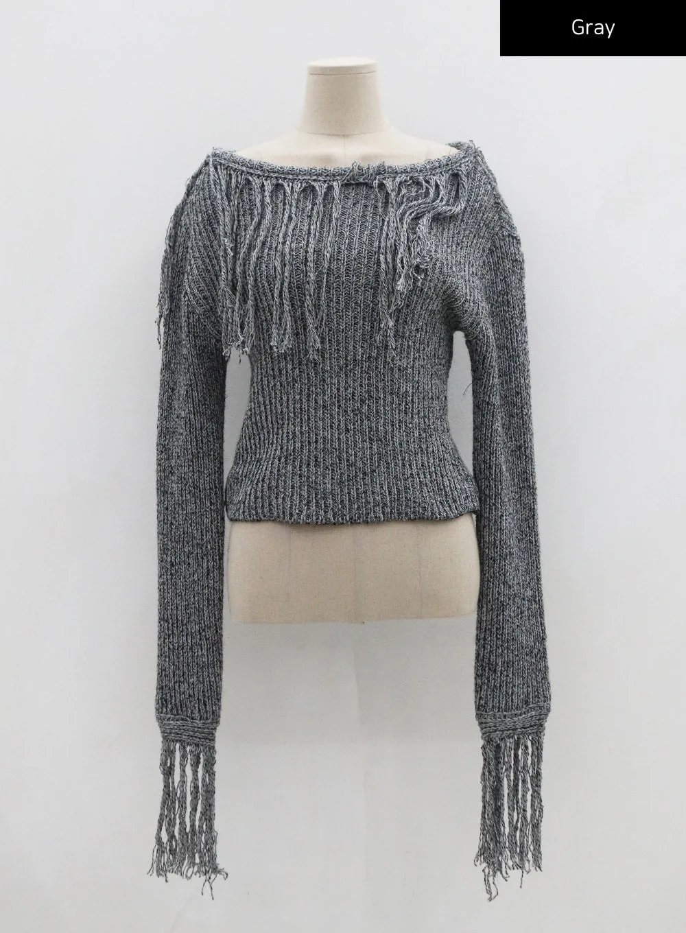 Long Sleeve Knit Top with Fringed Collin Design