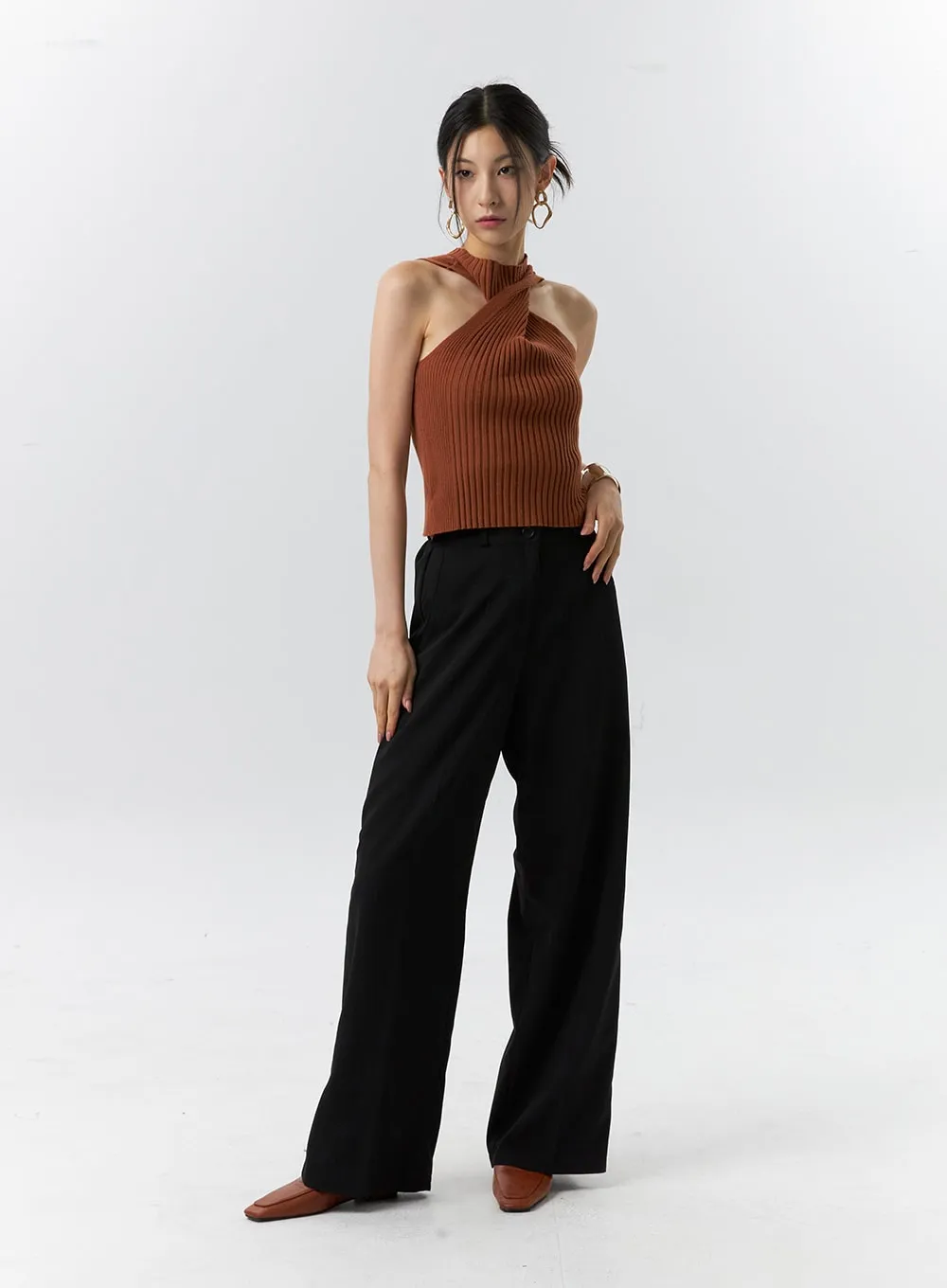 IL326 Halter Neck Ribbed Top