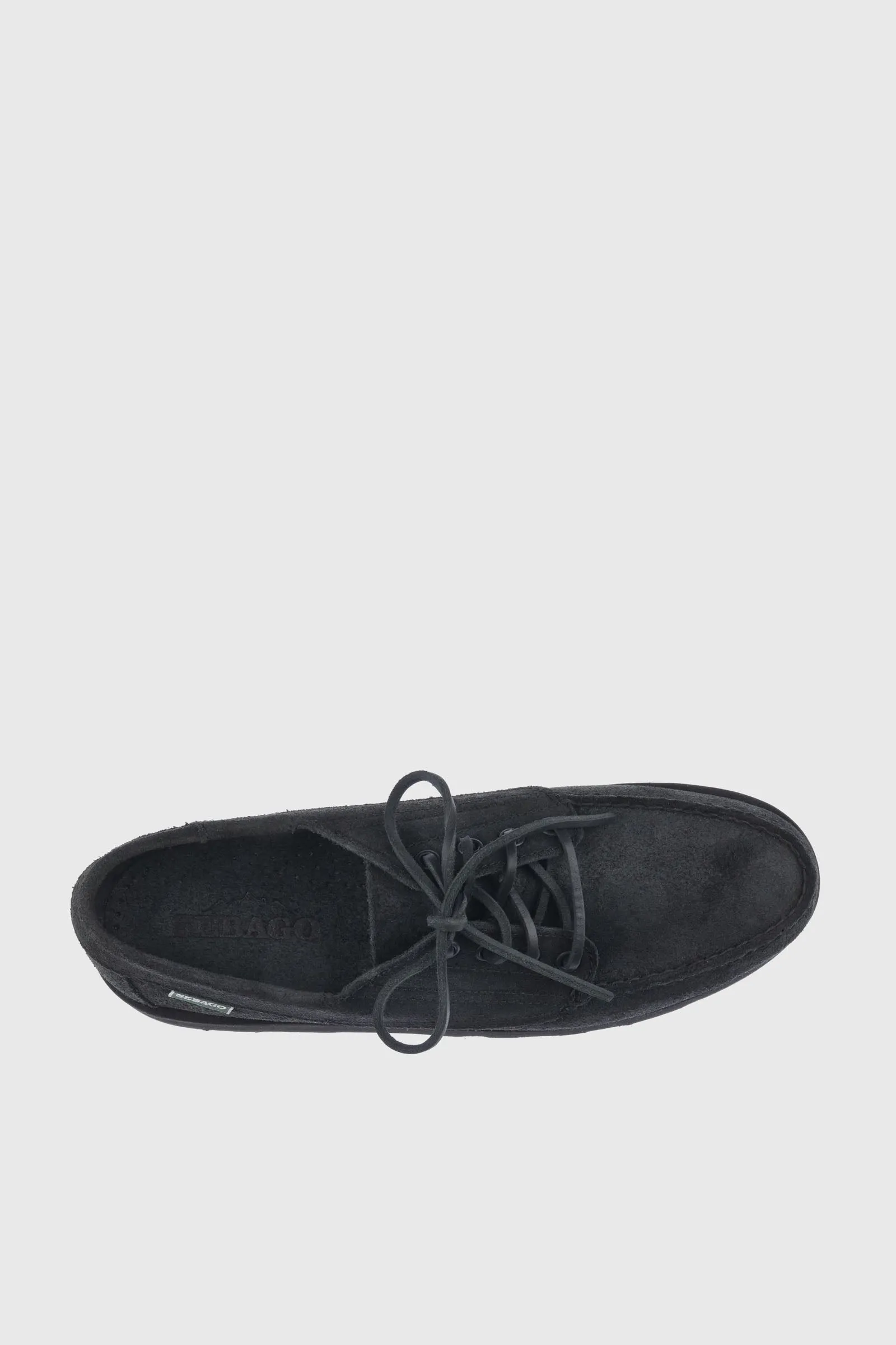 Waxy Suede Mocassino in Total Black