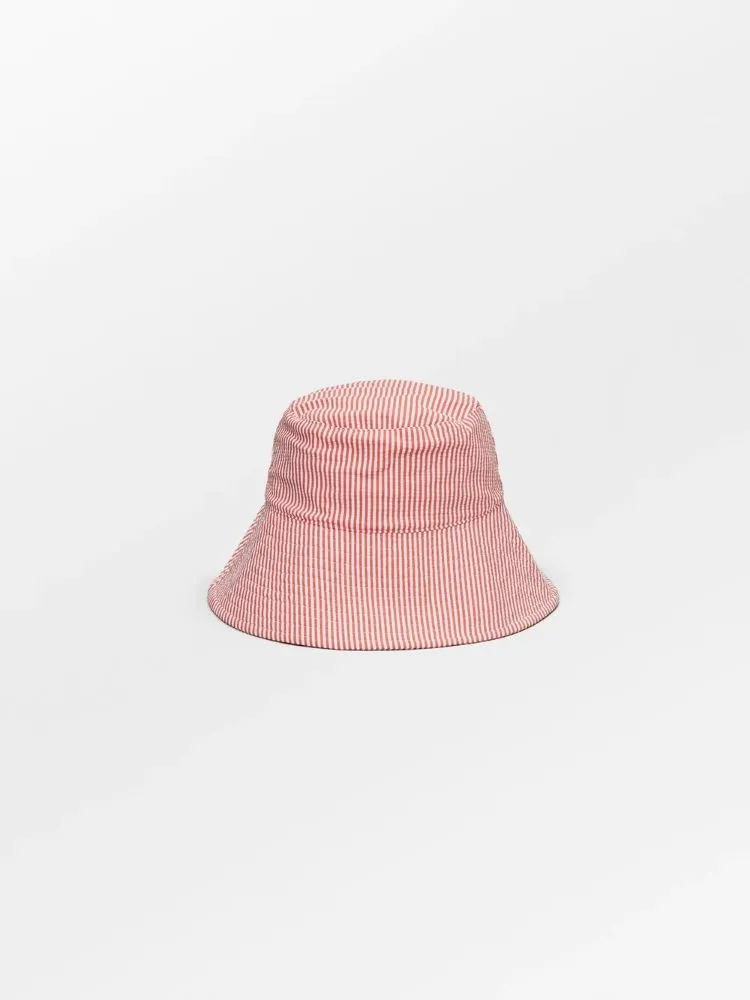 WTAPS Gasket Bucket HatNavy